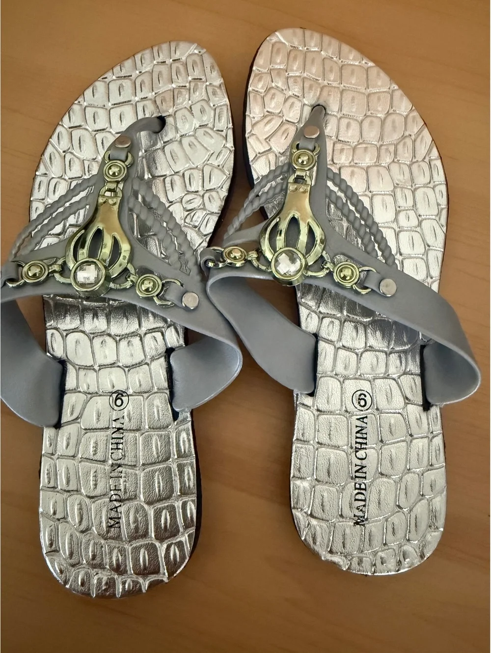 Women's Silver Embellished Slip-On Sandals Size 6